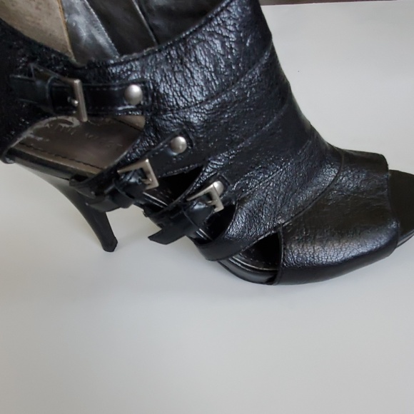 Nine West Black Leather Highlife Heels 8.5 - Picture 2 of 8